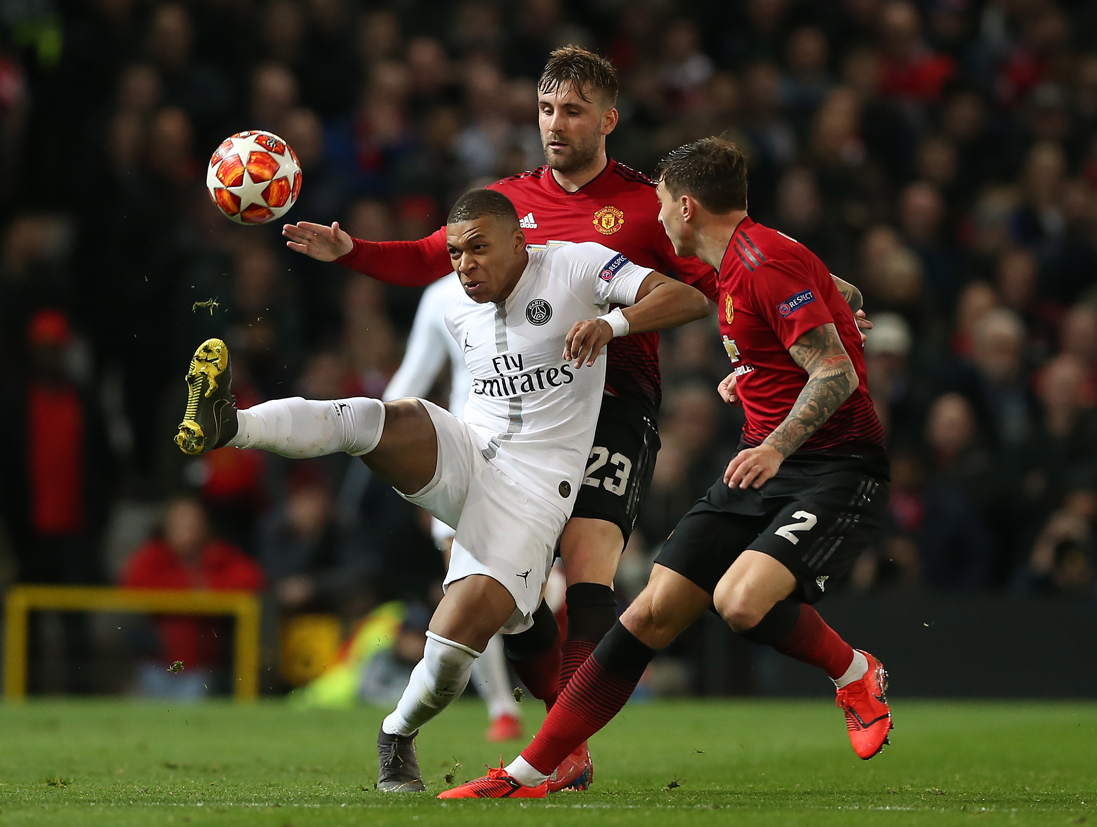 巴黎圣日耳曼内部会议纪要流出——清晨官宣签约；欧篮联使命明确；球探报告显示潜力的简单介绍-一竞技电竞