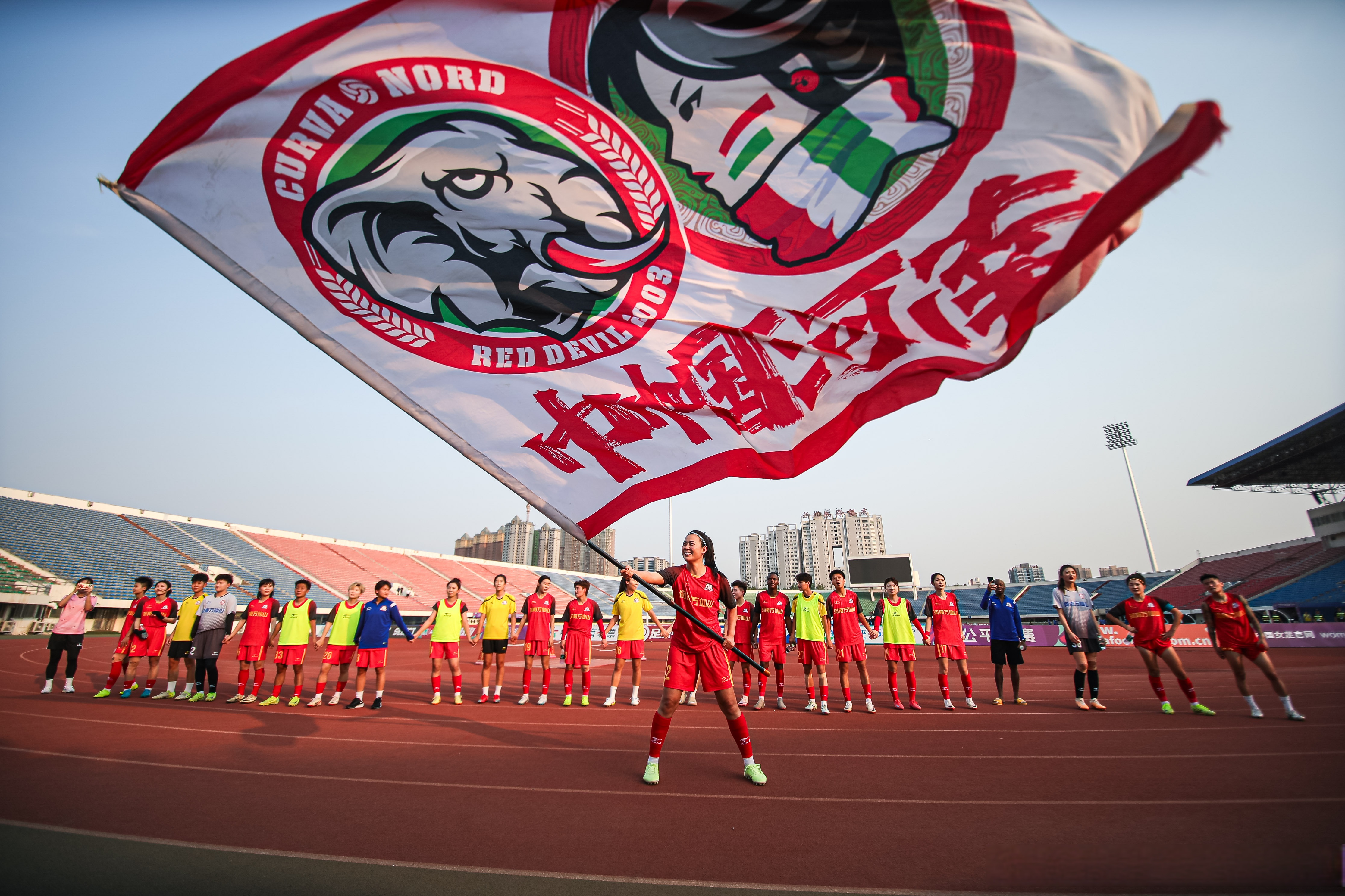 里程碑夜！门兴格拉德巴赫刷新队史纪录；葡超国际比赛日刷纪录；球迷炸锅；心理建设被强调的简单介绍-一竞技娱乐